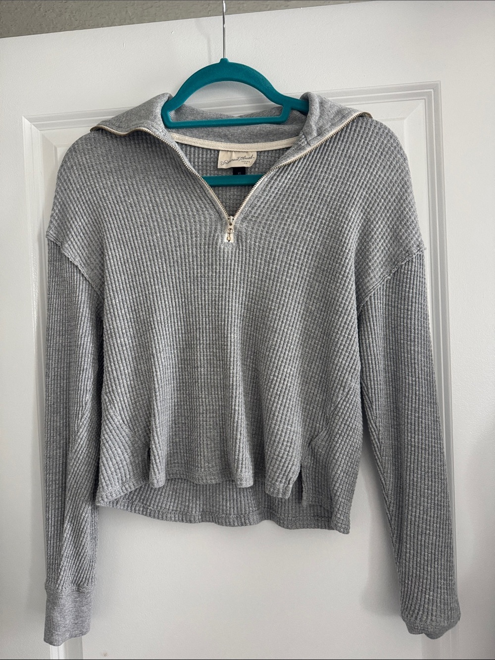 Universal Thread Light Gray Waffle-Knit Half-Zip Turtleneck Sweater